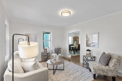 294 Banfil Street Saint Paul MN 55102