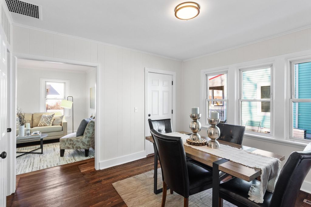 Photo of 294 Banfil Street, Saint Paul, MN 55102 (MLS # 7026838)