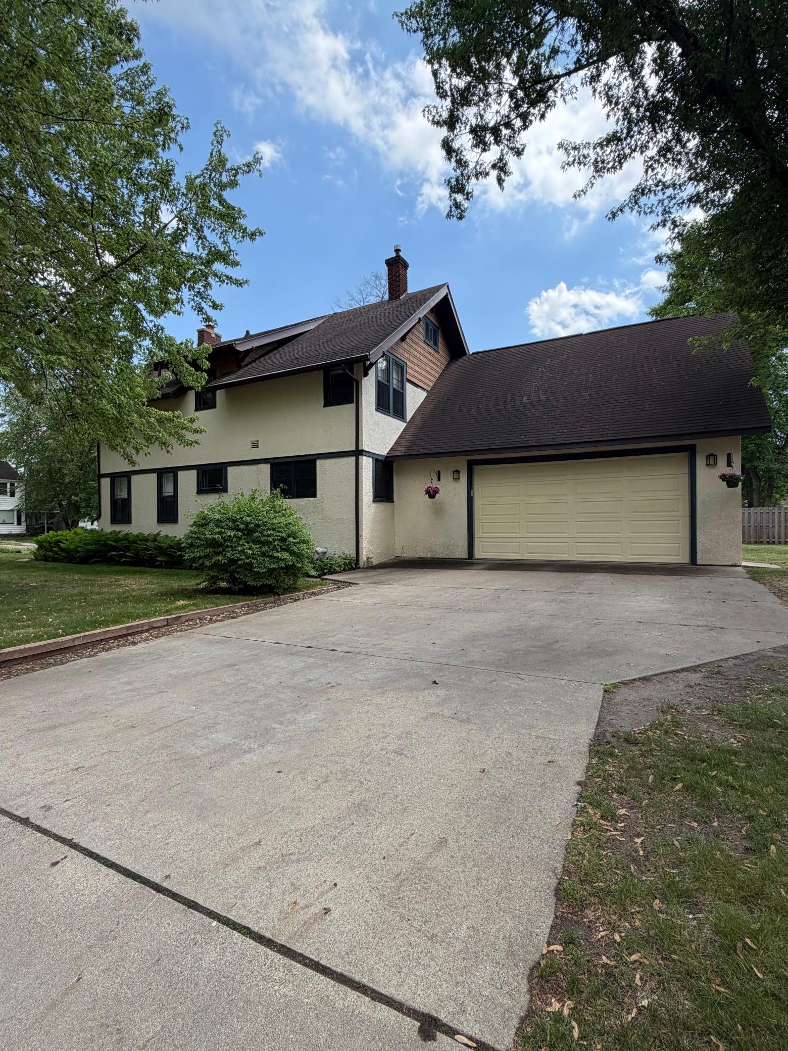723 N 6th Street