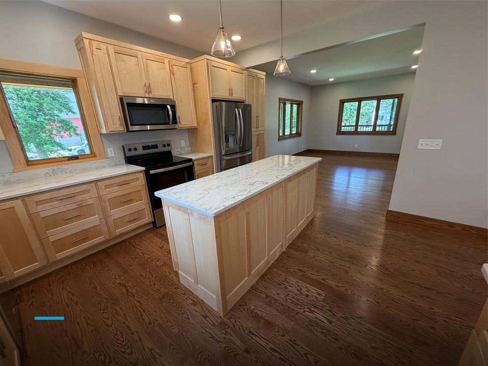 Photo of 831 2nd Street SW, Glenville, MN 56036 (MLS # 7085977)