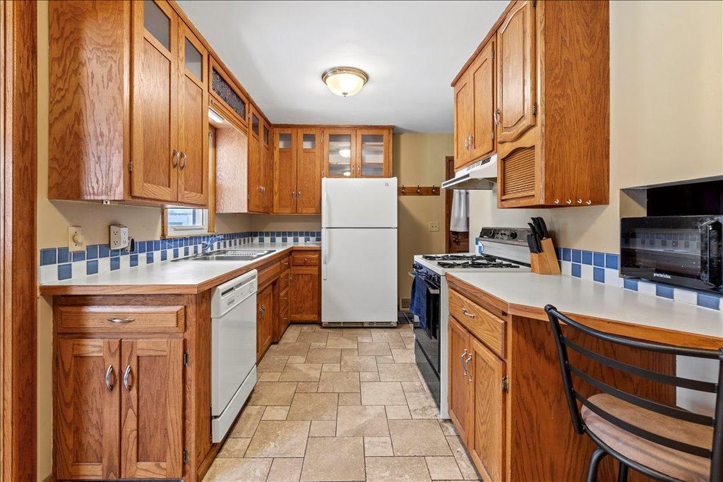 Photo of 440 2nd Street S, Winsted, MN 55395 (MLS # 7008747)