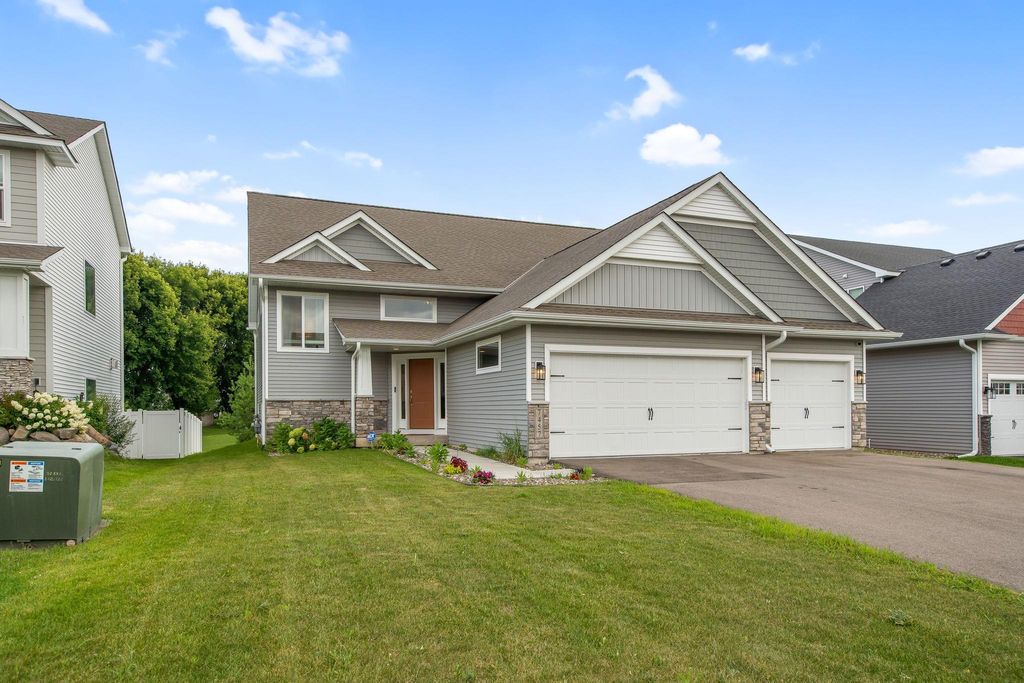 Photo of 7457 63rd Street S, Cottage Grove, MN 55016 (MLS # 7000364)