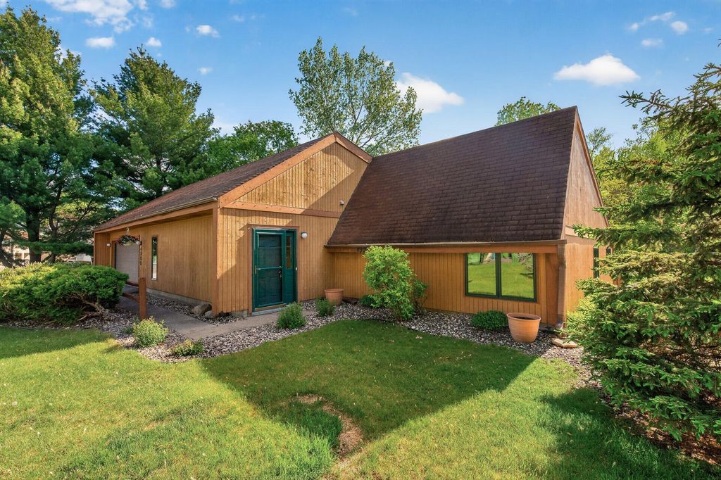 Photo of 4900 Larson Road, Shoreview, MN 55126 (MLS # 7069956)