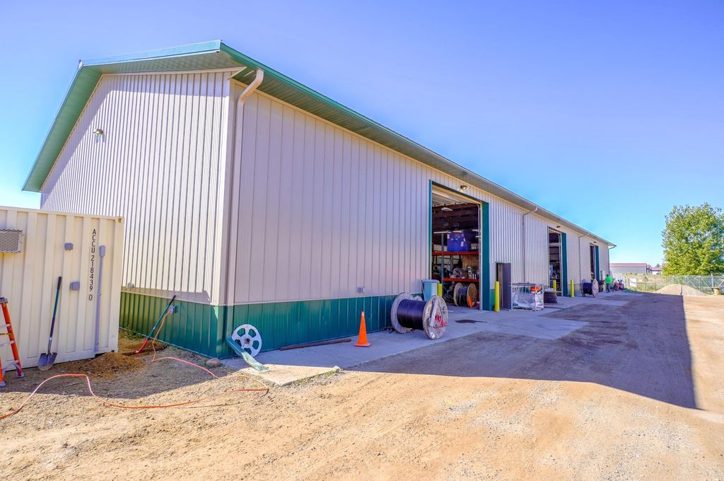 Photo of 751 Sterbenz Drive #2, Hudson, WI 54016 (MLS # 7051640)