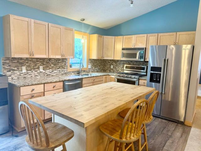 Photo of 7936 Grinnell Way, Lakeville, MN 55044 (MLS # 7143167)