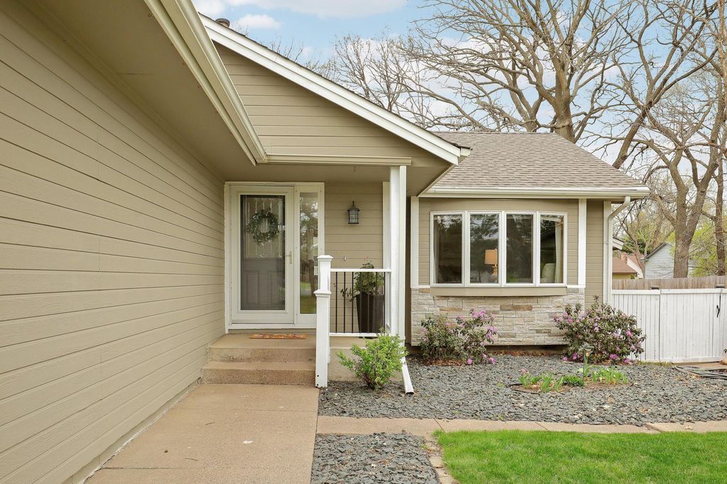 Photo of 6008 114th Lane N, Champlin, MN 55316 (MLS # 7058770)