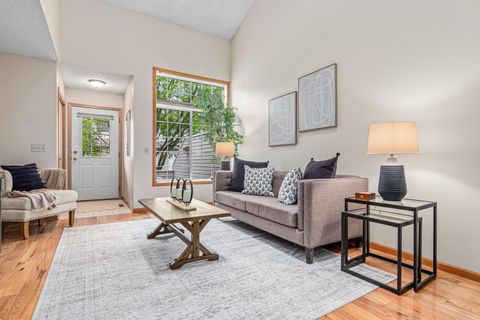 717 Grandview Way Hudson WI 54016