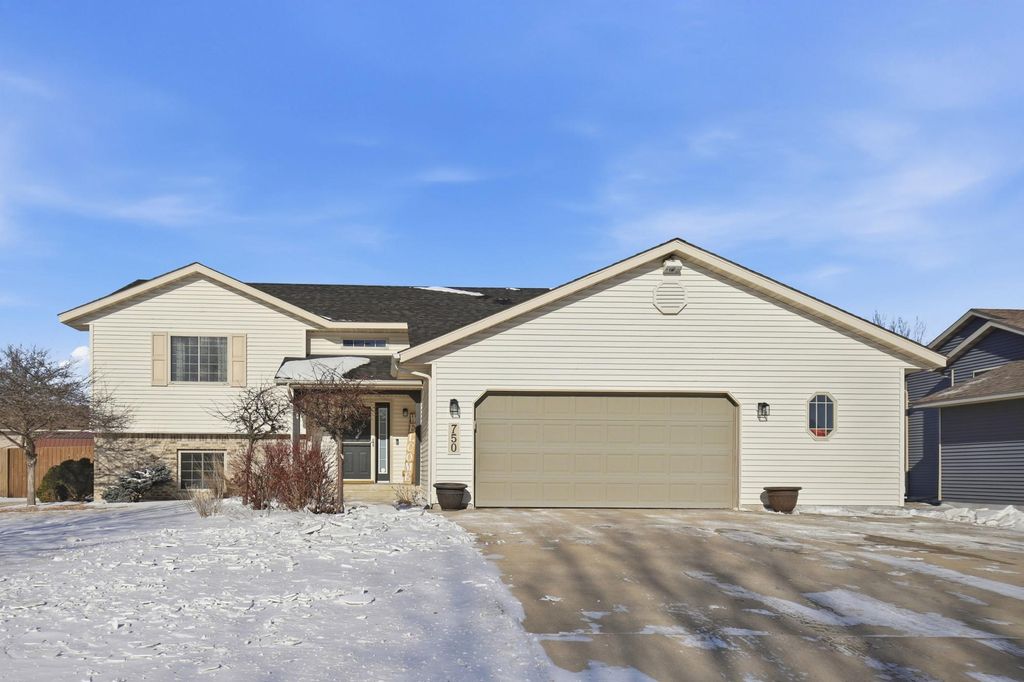 Photo of 750 22nd Street SE, Owatonna, MN 55060 (MLS # 7013146)