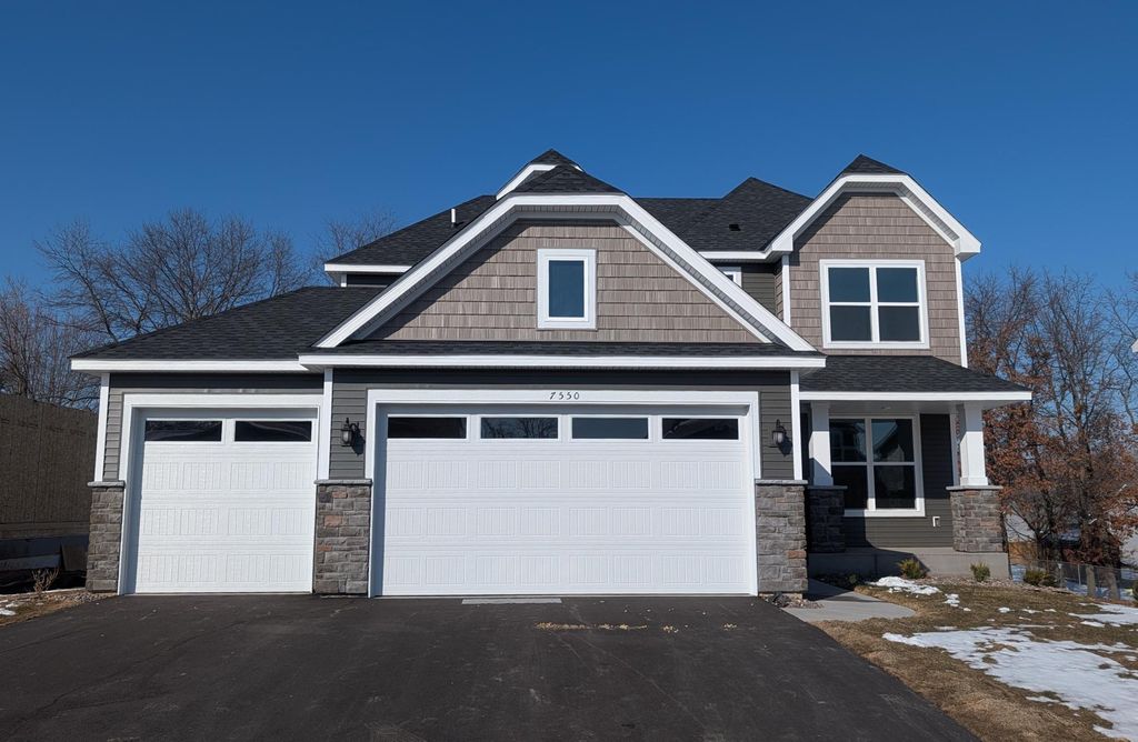 Photo of 7550 Upper 42nd Street N, Oakdale, MN 55128 (MLS # 7041812)