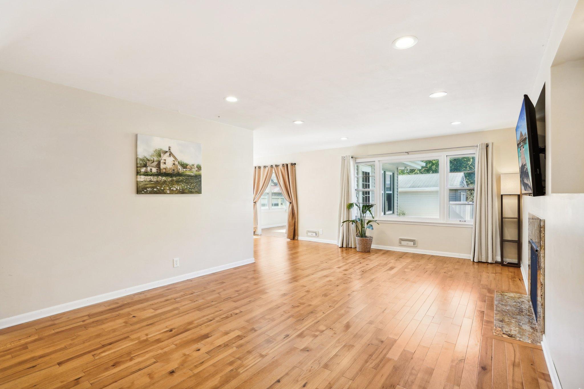 3904 Washburn Avenue S