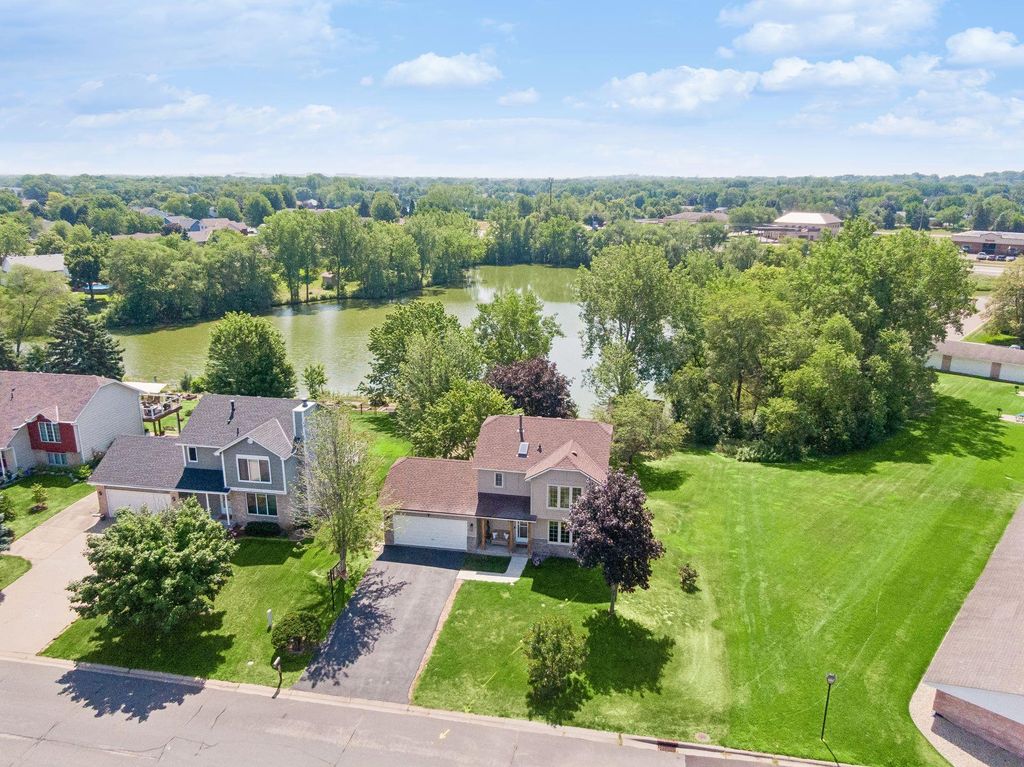 Photo of 7370 158th Street W, Apple Valley, MN 55124 (MLS # 7110370)