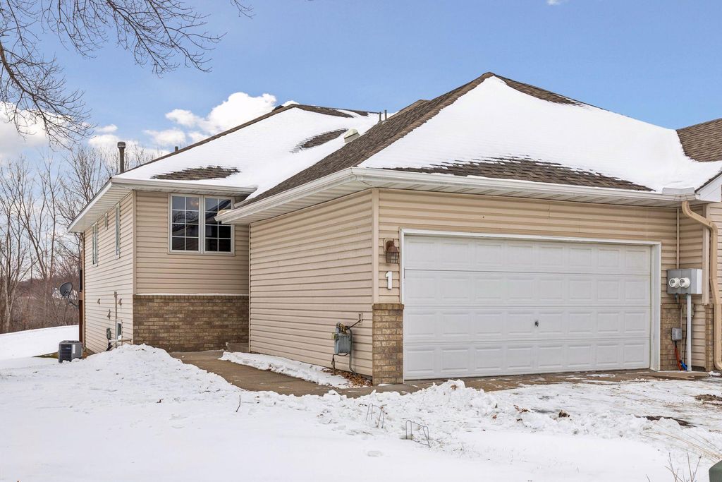 Photo of 5550 Nathan Lane N #1, Plymouth, MN 55442 (MLS # 7017857)