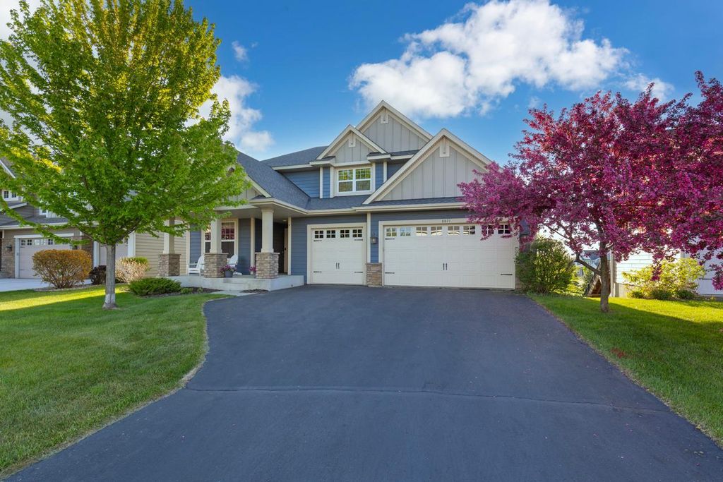Photo of 8821 Reflections Road, Chanhassen, MN 55317 (MLS # 7075071)