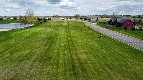1030 EASTBAY AVE, BALATON, MN 56115 - Image d8edfb5c527c5d3ecf03d61b6fa9eeb2/983572451