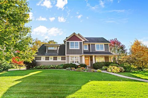 1658 Headwaters Lane Woodbury MN 55129