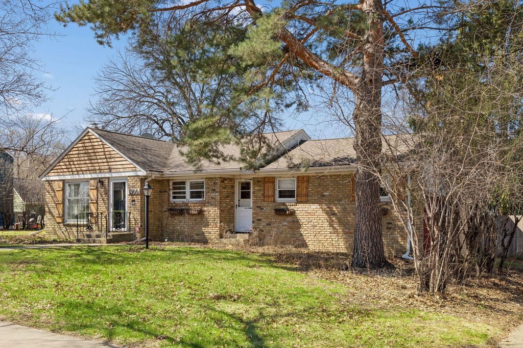 Photo of 5900 Colfax Avenue S, Minneapolis, MN 55419 (MLS # 7028667)