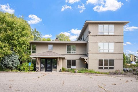 3345 Lexington Avenue S 301 Eagan MN 55121