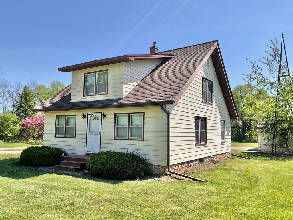 Photo of 3500 4th Street NE, Austin, MN 55912 (MLS # 7074437)