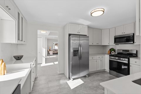 4241 Yosemite Avenue S Saint Louis Park MN 55416