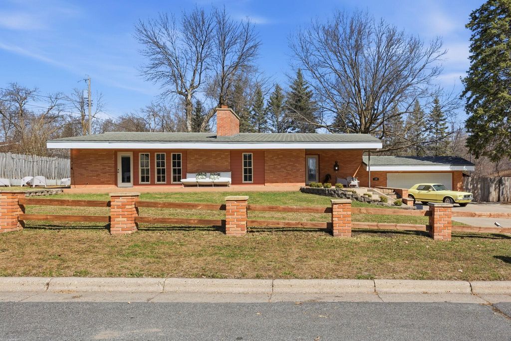 Photo of 130 Fairlawn Avenue E, Winsted, MN 55395 (MLS # 7041356)