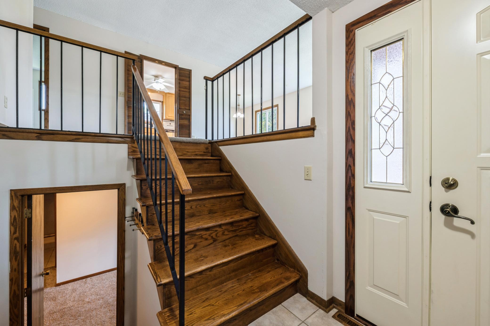 3532 Rolling View Drive