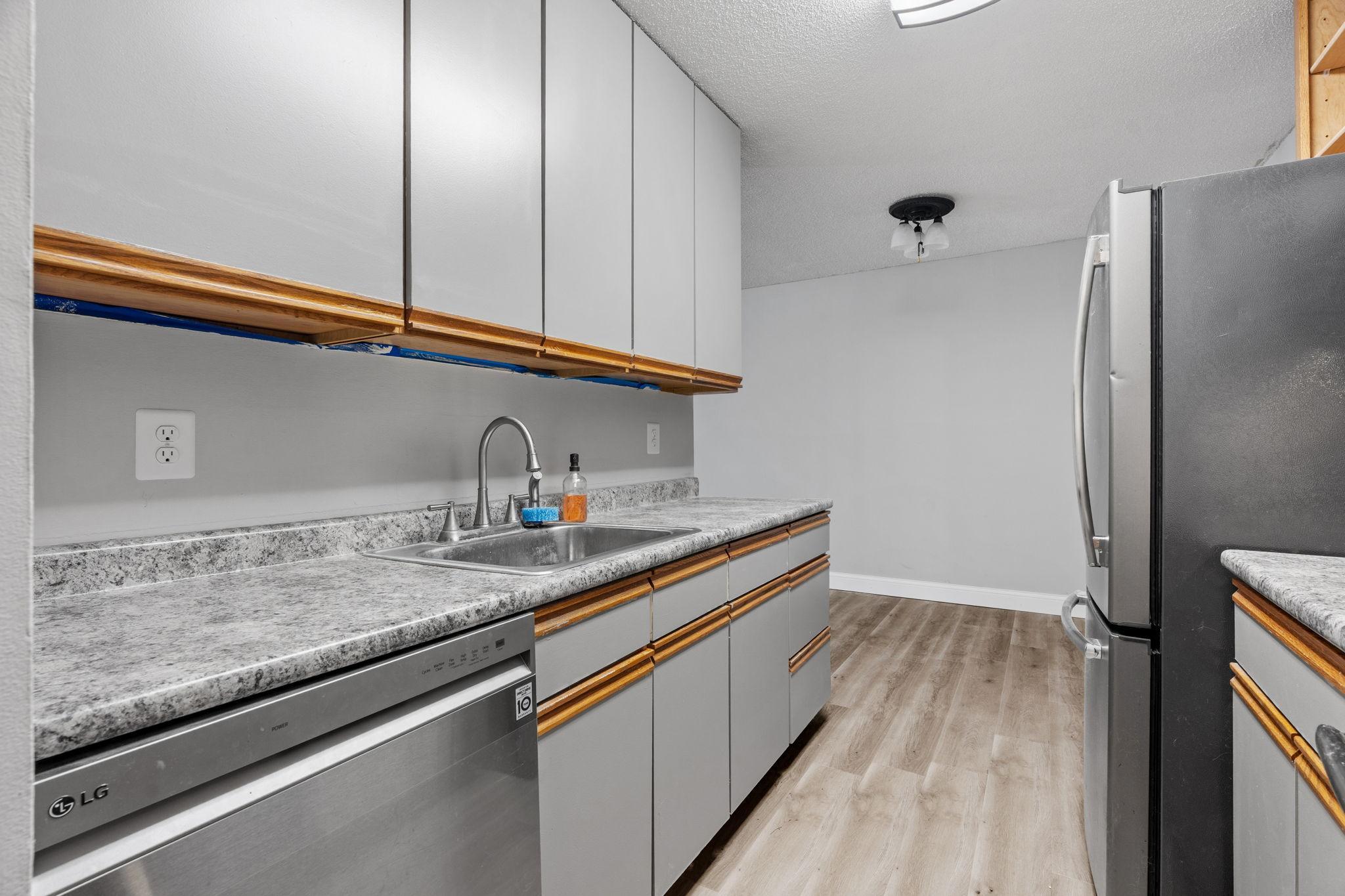 179 Little Canada Road E 139