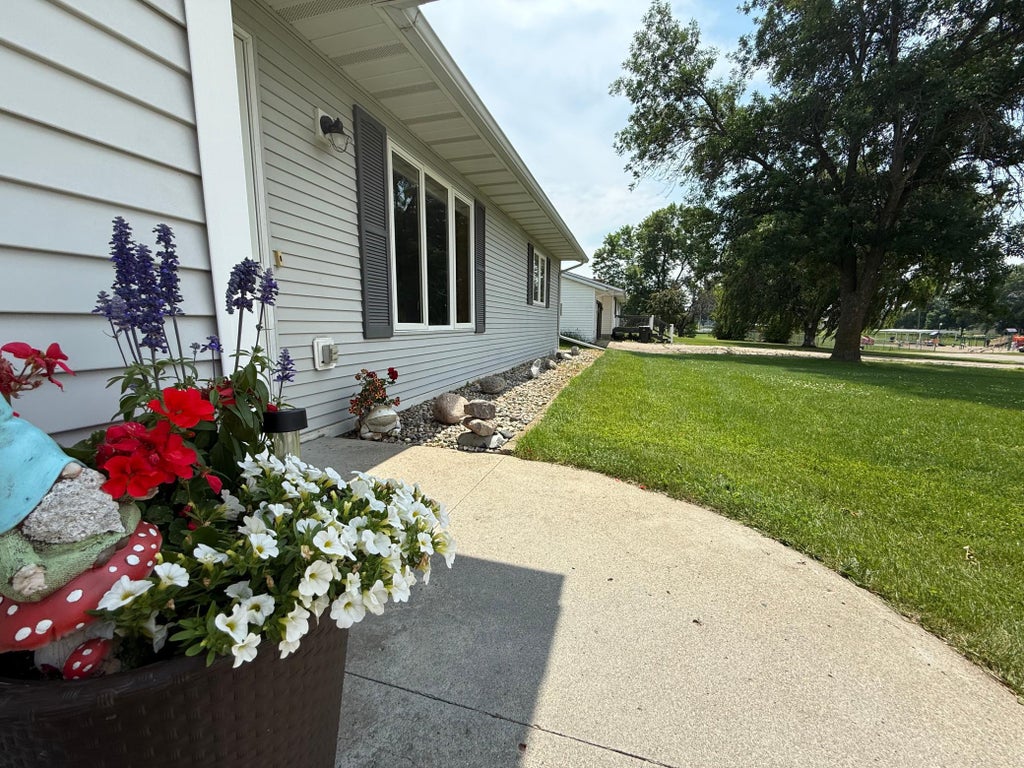 Photo of 531 6th Street, Audubon, MN 56511 (MLS # 7100096)