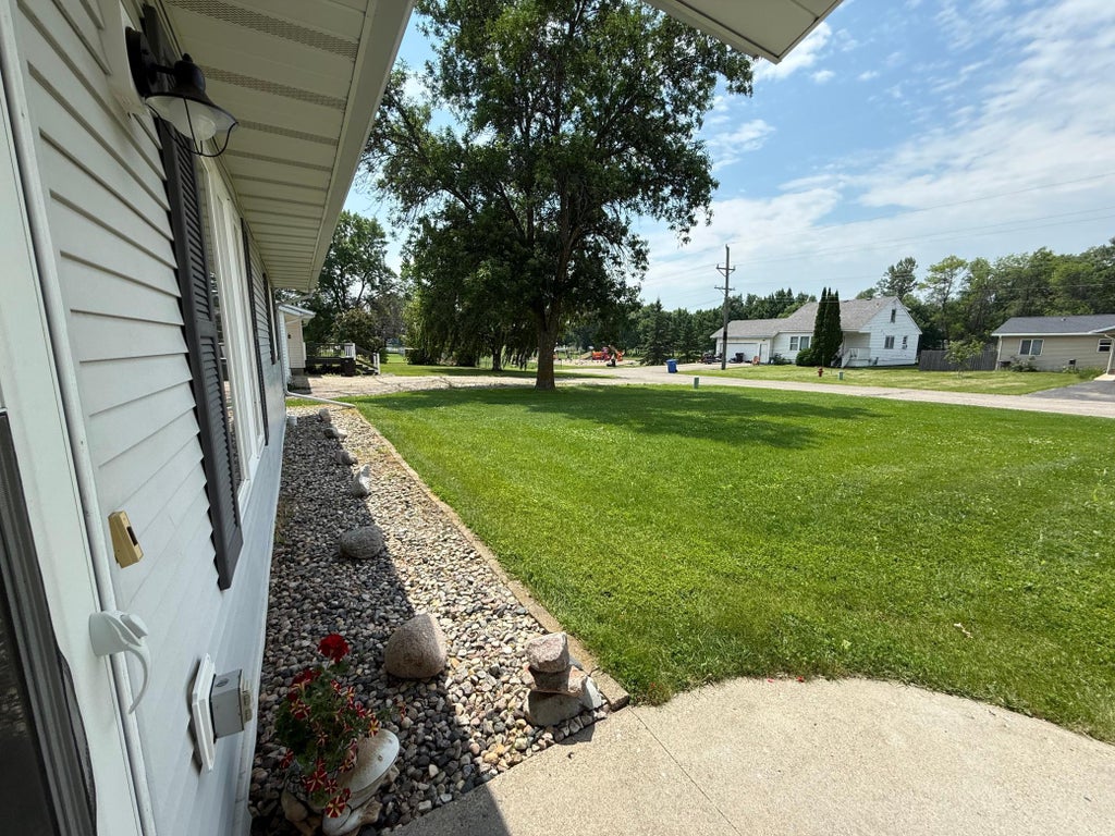 Photo of 531 6th Street, Audubon, MN 56511 (MLS # 7100096)