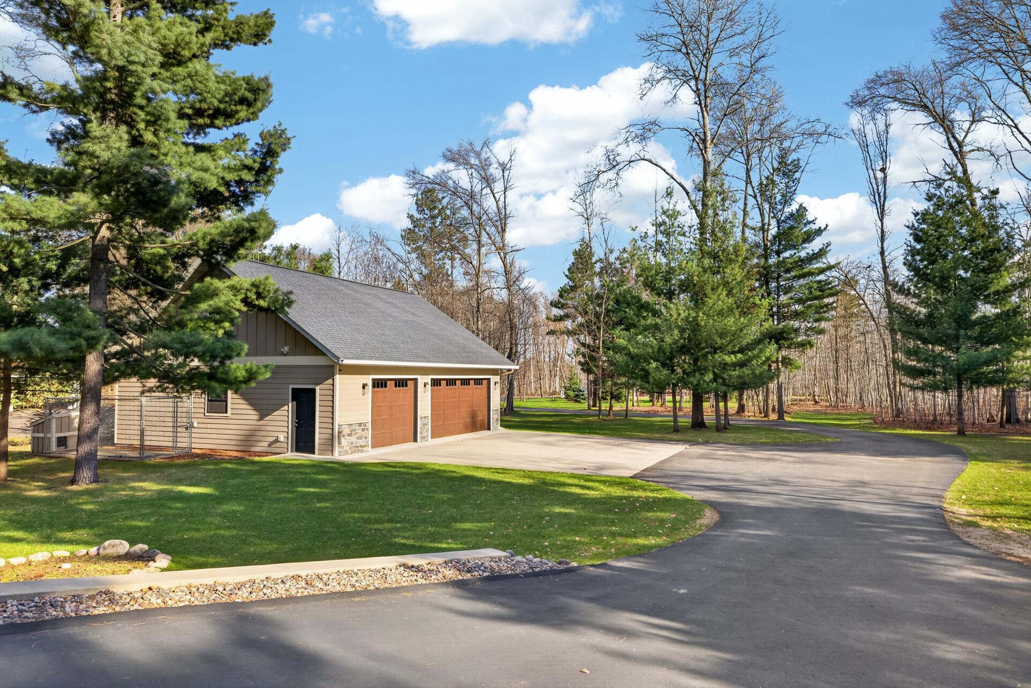 2100 Norway Pine Road SW