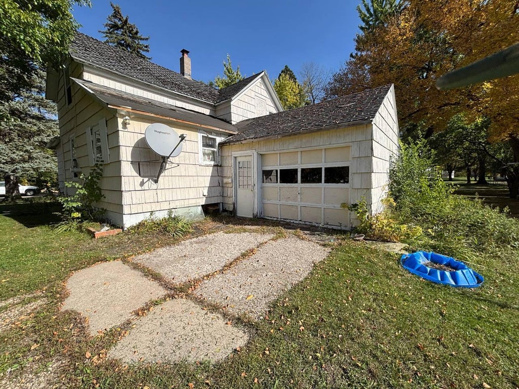 Photo of 1111 3rd Avenue S, Wheaton, MN 56296 (MLS # 7161736)
