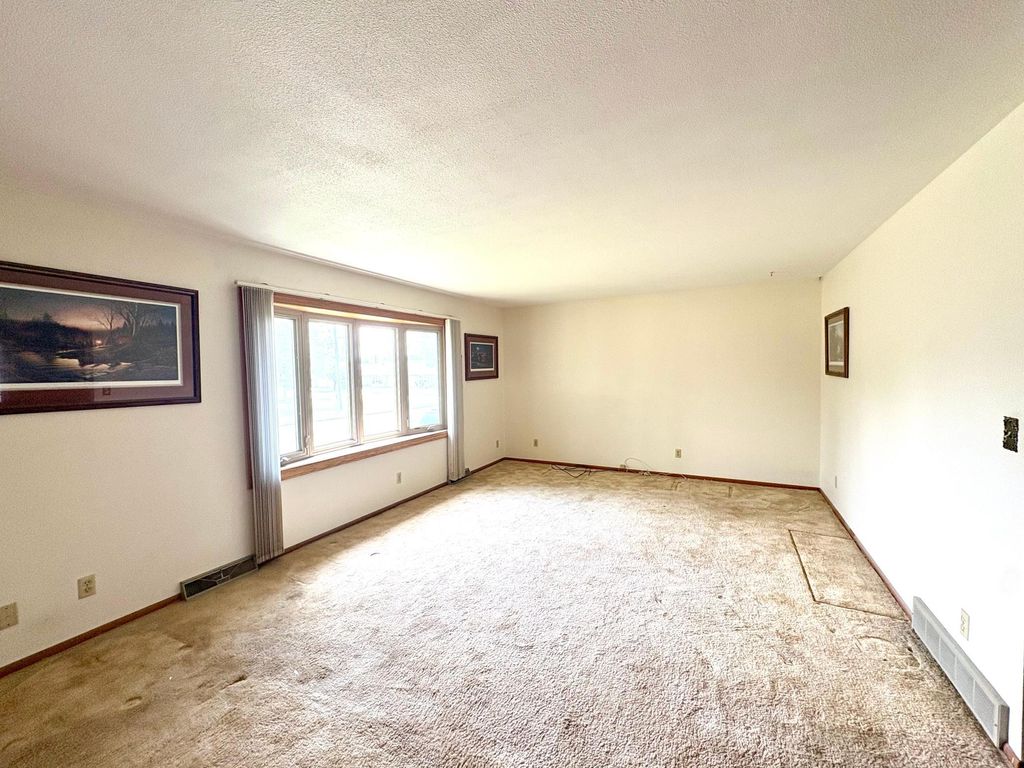 Photo of 404 E 3rd Street, Madison, MN 56256 (MLS # 7082582)