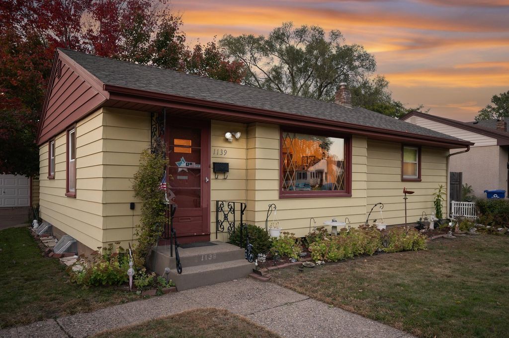 Photo of 1139 Hubbard Avenue, Saint Paul, MN 55104 (MLS # 6803193)