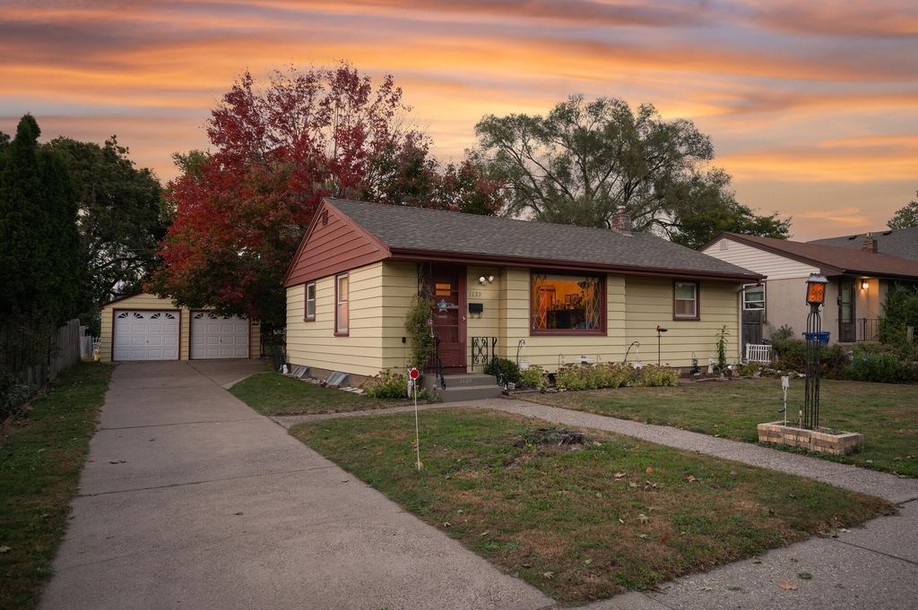 Photo of 1139 Hubbard Avenue, Saint Paul, MN 55104 (MLS # 6803193)