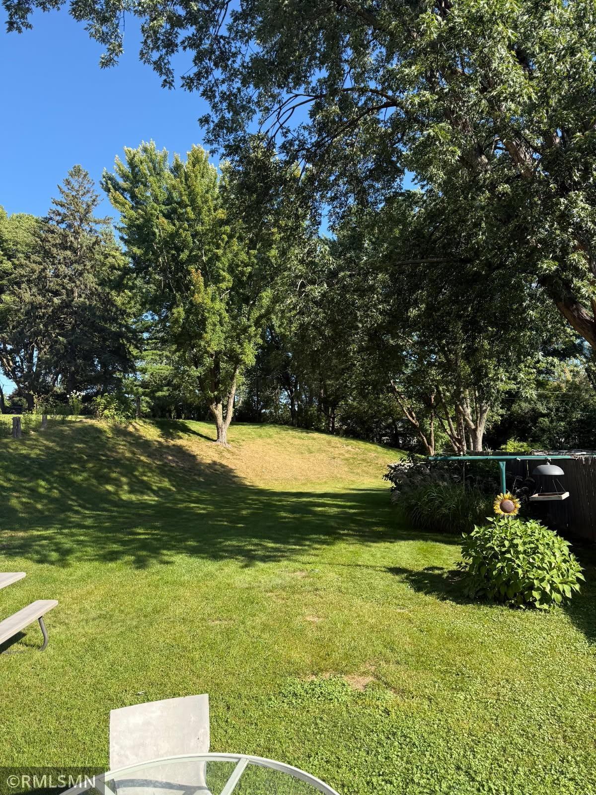 2061 Arlington Avenue E