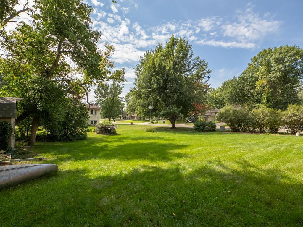 11641 55th Street NE