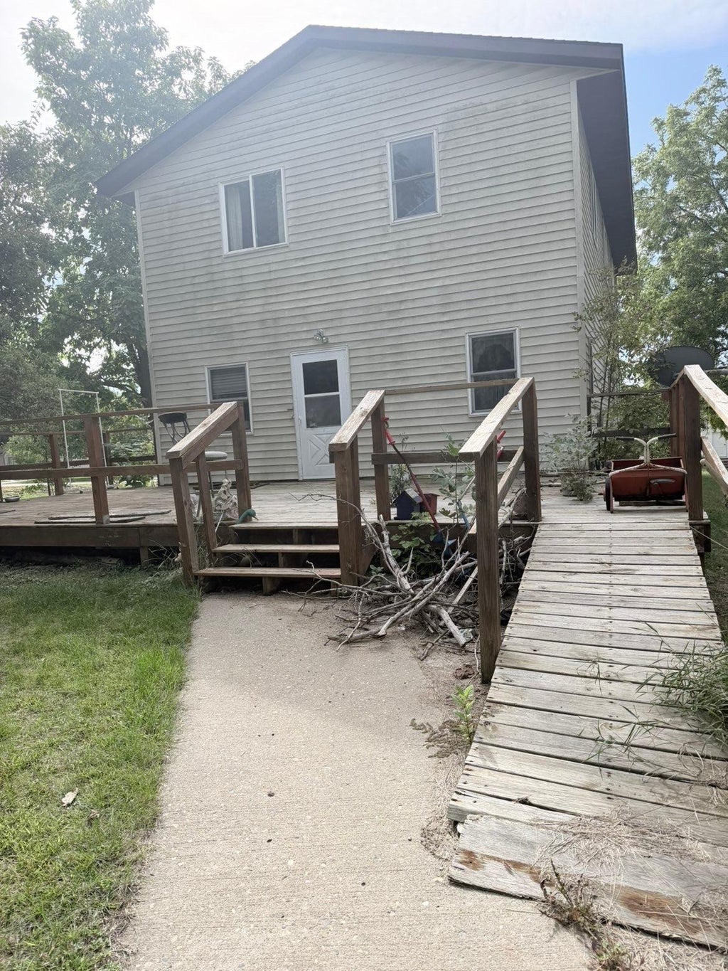 Photo of 100 W 8th Street, Starbuck, MN 56381 (MLS # 7162300)