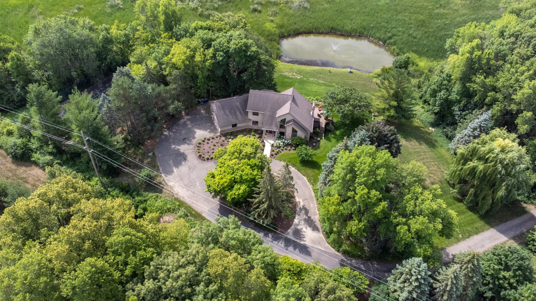 2318 Tamarack Drive