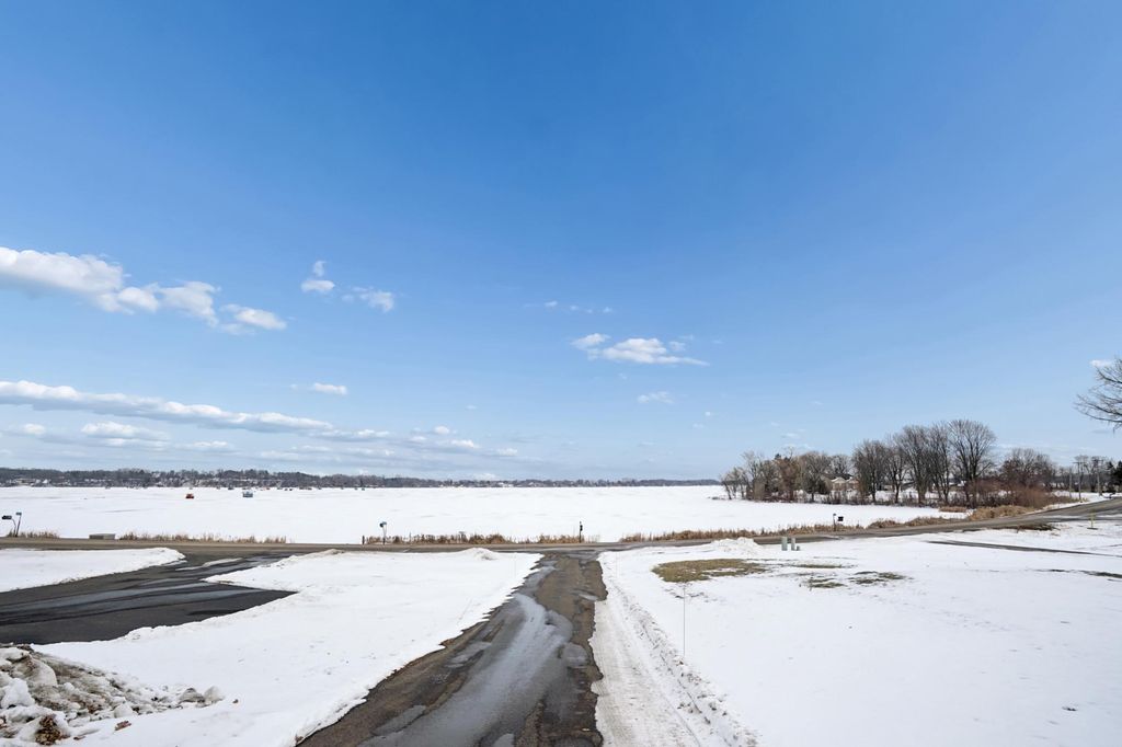 Photo of 5369 County Road 6 SW, Howard Lake, MN 55349 (MLS # 7013671)