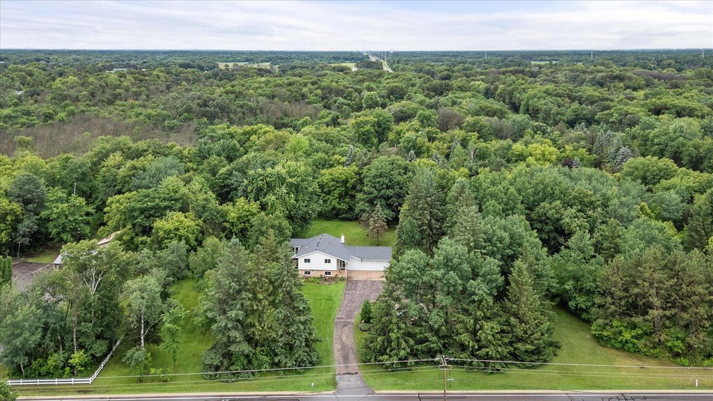 Photo of 1550 181st Avenue NW, Andover, MN 55011 (MLS # 6723267)