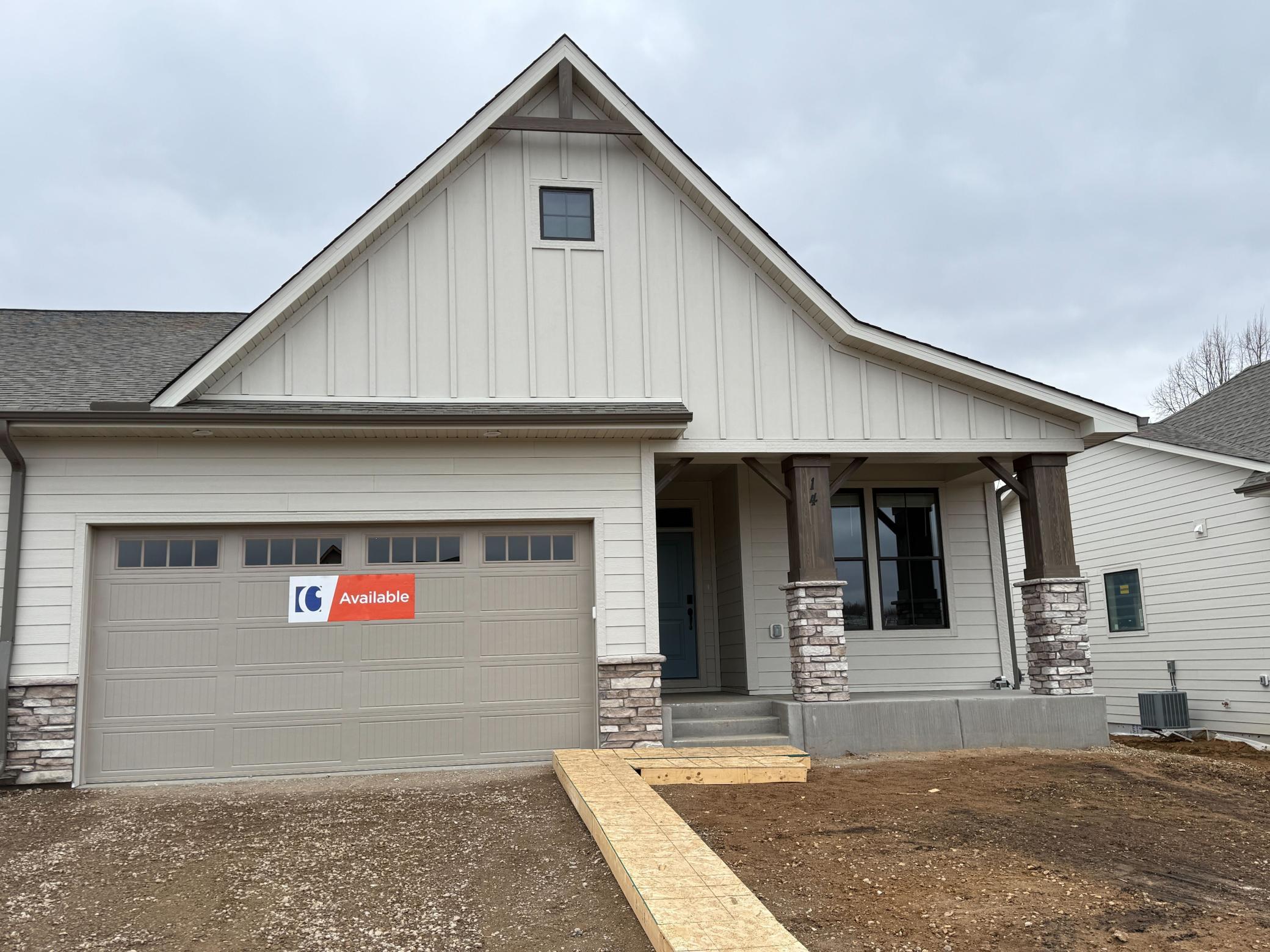 17 Palomino Court