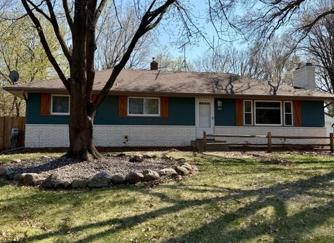 166 Snail Lake Road Shoreview MN 55126
