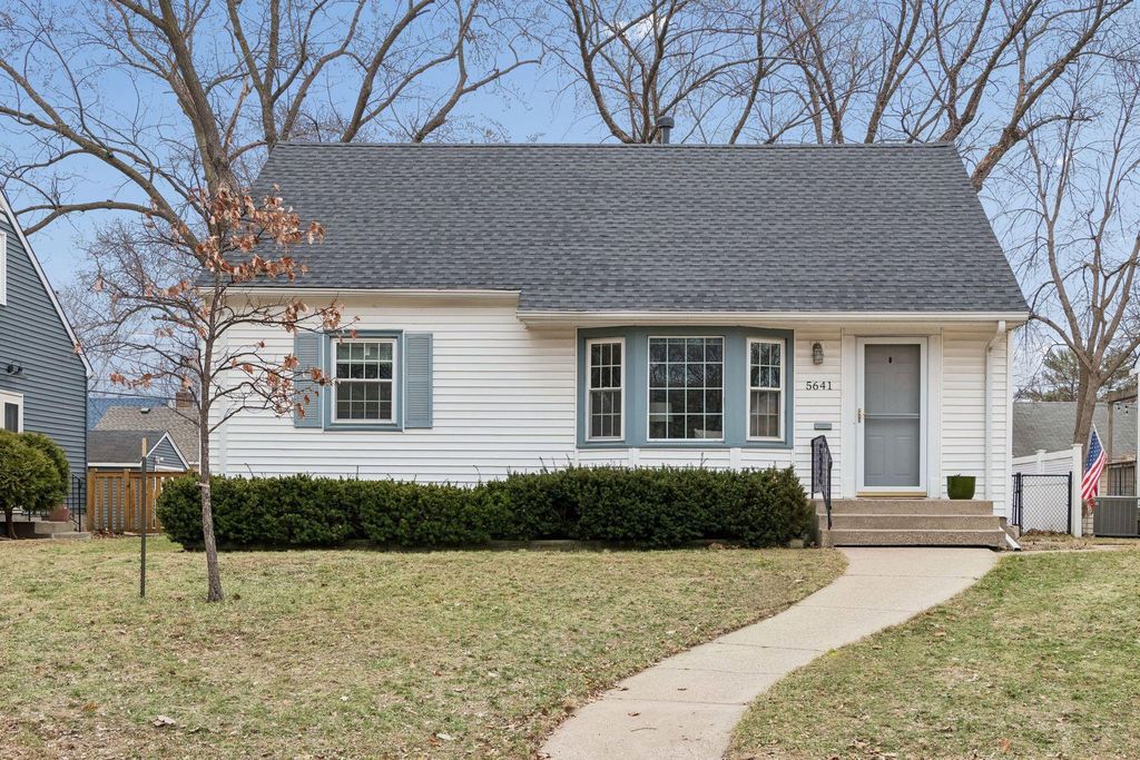 Photo of 5641 Washburn Avenue S, Minneapolis, MN 55410 (MLS # 7042032)