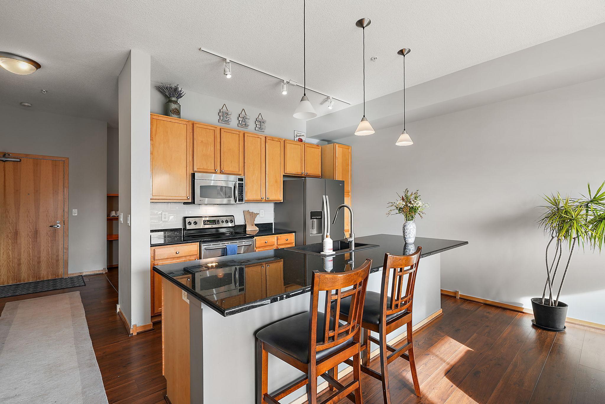 4525 Park Commons Drive 320