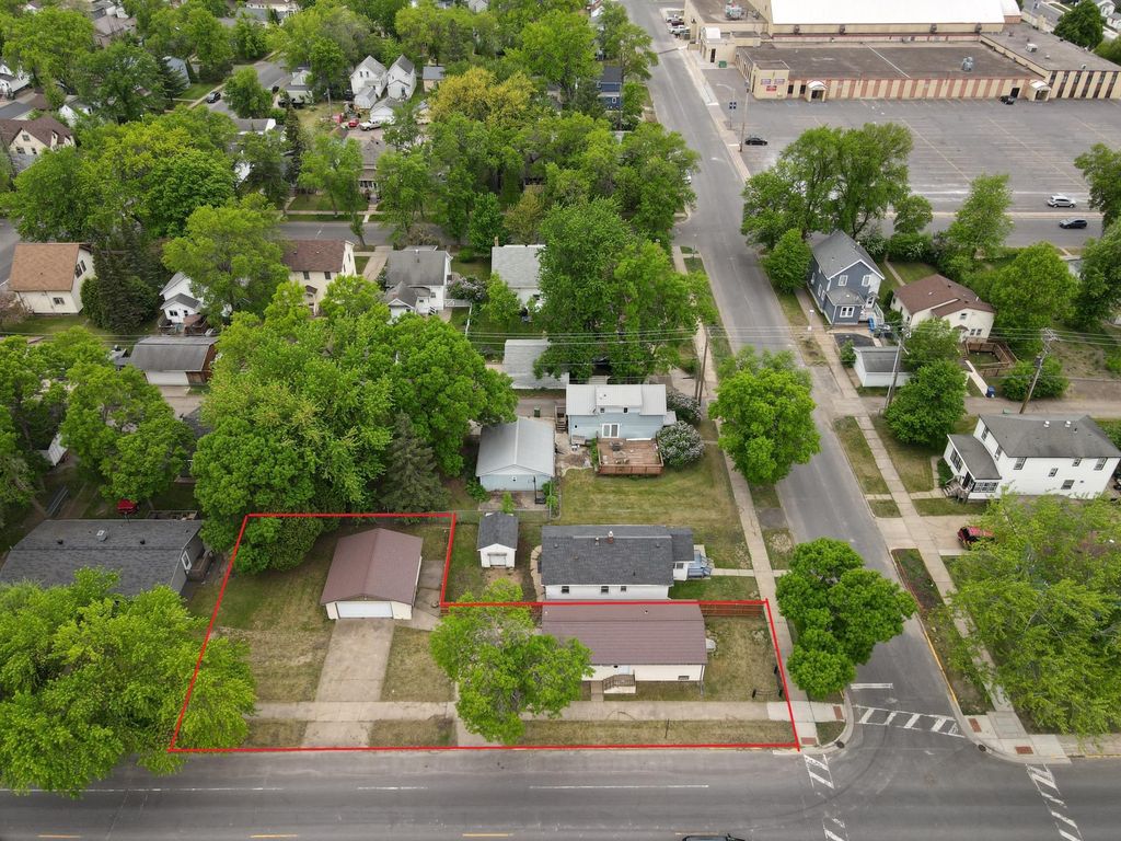 Photo of 2401 7th Avenue E, Hibbing, MN 55746 (MLS # 7085794)