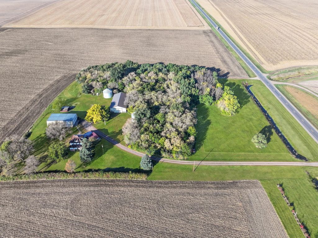 Photo of 17238 County Highway 46, Vesta, MN 56292 (MLS # 7080788)