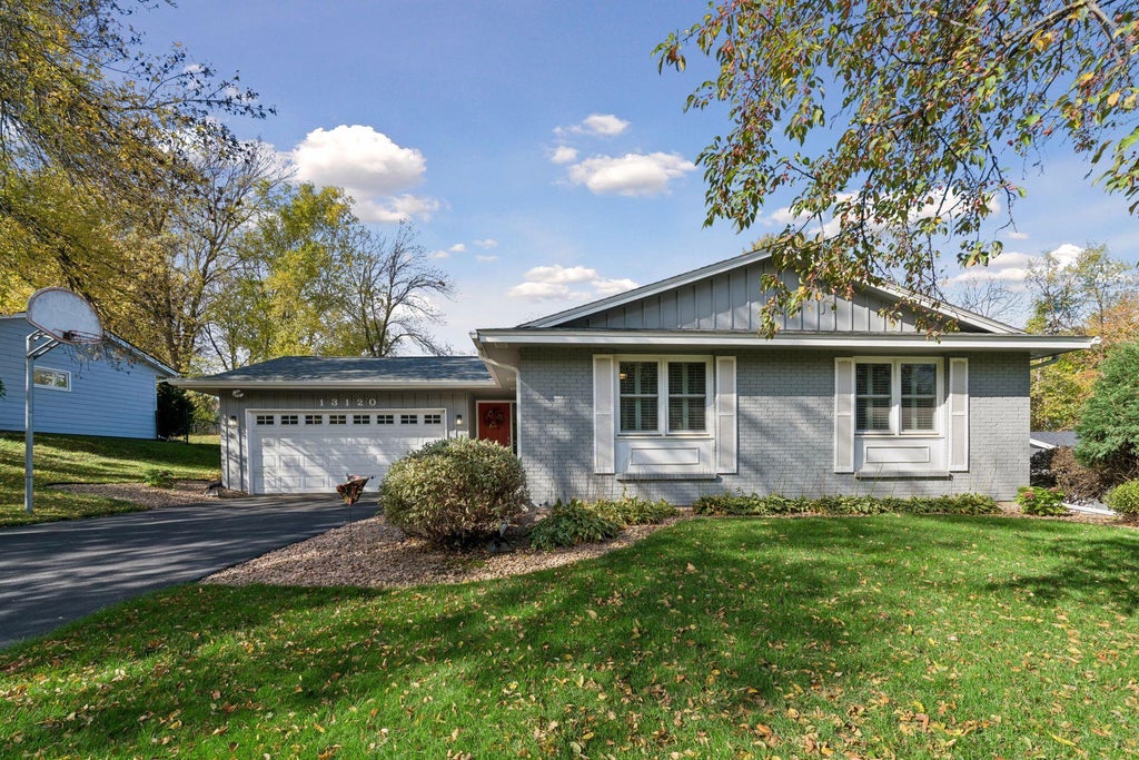 Photo of 13120 Thomas Avenue S, Burnsville, MN 55337 (MLS # 7160533)