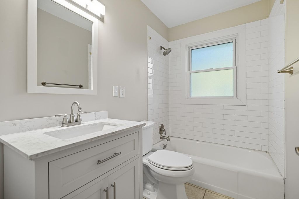 Photo of 4826 Idaho Avenue N, Crystal, MN 55428 (MLS # 6823079)