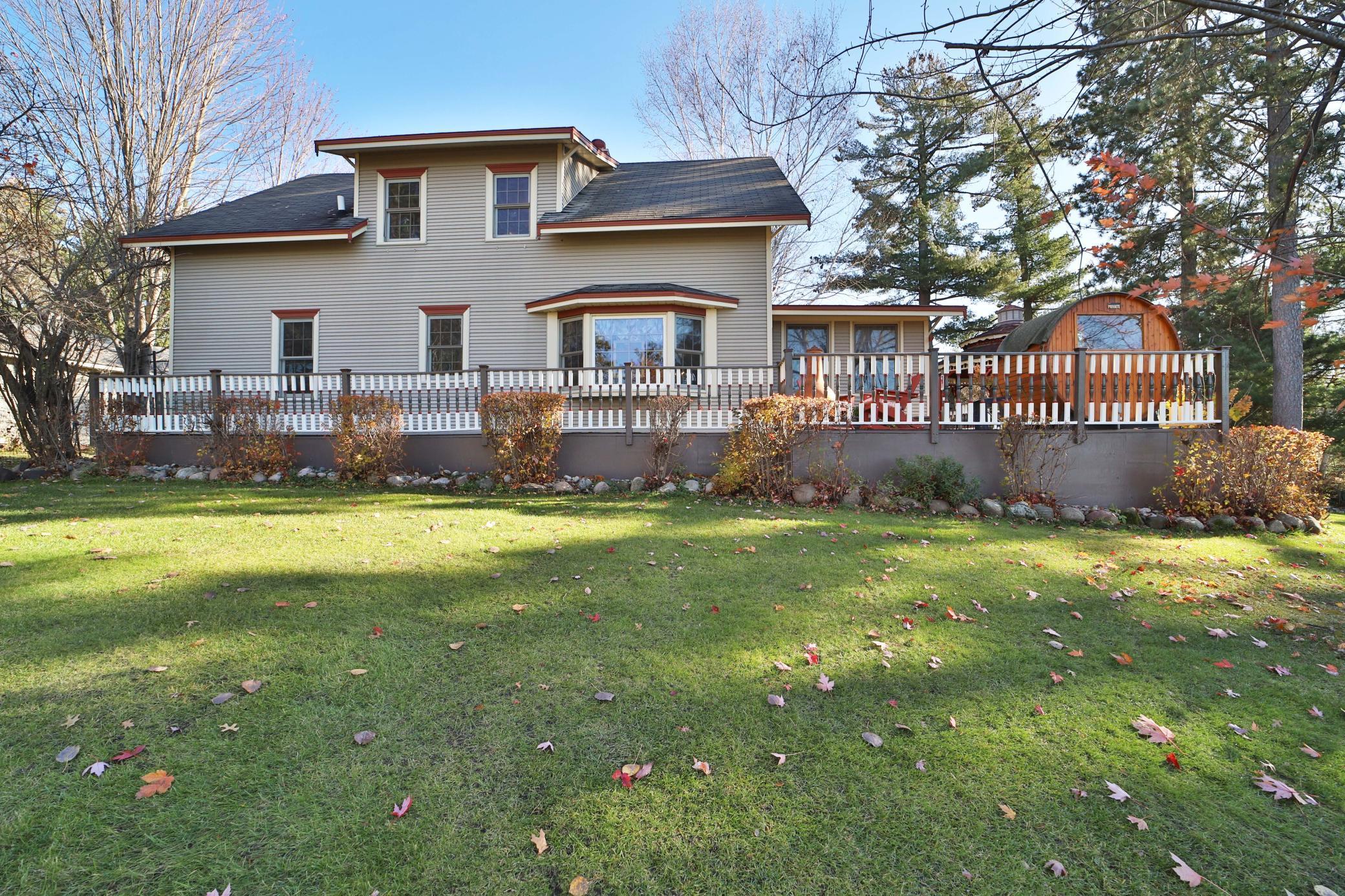 1635 & 1627 E Ponto Lake Road NW