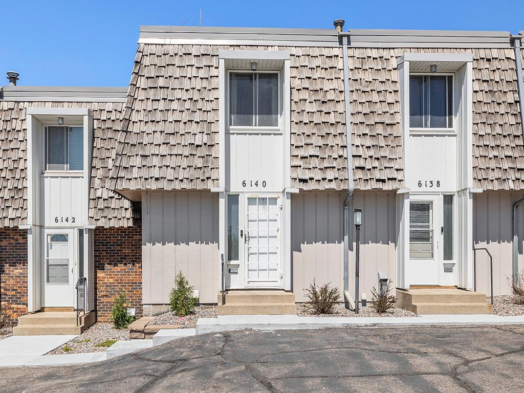 6140 Golden Valley Road