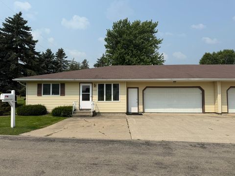 Photo of 1432 Regency Lane, Albert Lea, MN 56007 (MLS # 6765643) Photo of 1432 Regency Lane, Albert Lea, MN 56007 (MLS # 6765643)